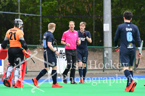 Umpire Rob Abbott