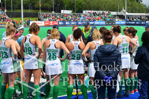 Ireland team talk